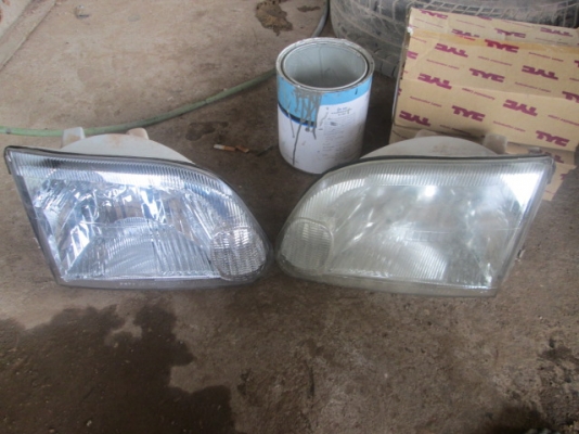 ขายชุดเสื้อไฟหน้า TOYOTA HIACE  ซ้าย+ขวา