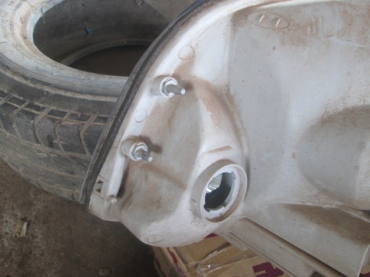 ขายเสื้อไฟหน้าด้านขวา TOYOTA HIACE