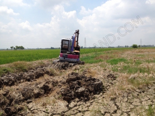 รถบรรทุก สำหรับบรรทุกแบคโฮ พร้อมรถแบคโฮ ยี่ห้อ KOMATSU PC50