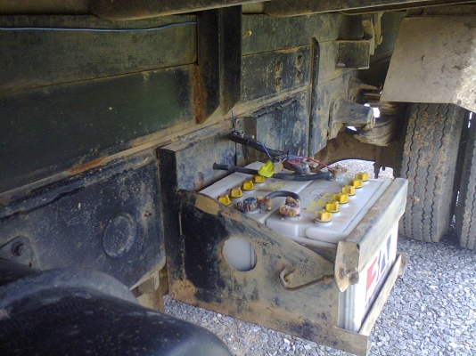 (ลดราคาอีก)ขาย FUSO FK115 ดั้ม  เครื่อง 6D14   165 แรง เครื่องดีนิ่ม แชชซีสวยทั้งเส้นแอร์เย็นครับ