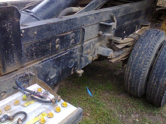 (ลดราคาอีก)ขาย FUSO FK115 ดั้ม  เครื่อง 6D14   165 แรง เครื่องดีนิ่ม แชชซีสวยทั้งเส้นแอร์เย็นครับ