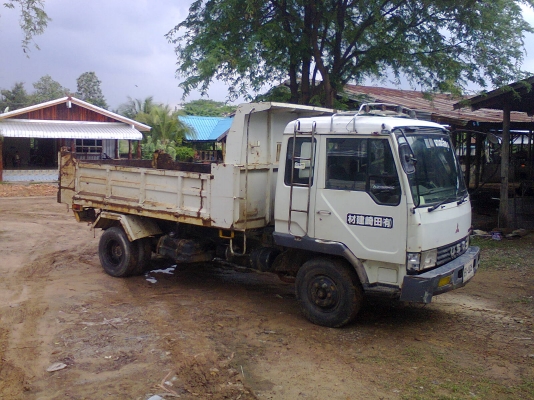 (ลดราคาอีก)ขาย FUSO FK115 ดั้ม  เครื่อง 6D14   165 แรง เครื่องดีนิ่ม แชชซีสวยทั้งเส้นแอร์เย็นครับ