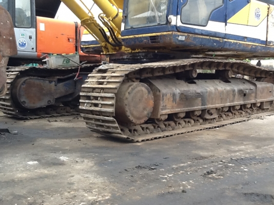 ขา่ย แบคโฮ Kobelco รุ่น Sk220