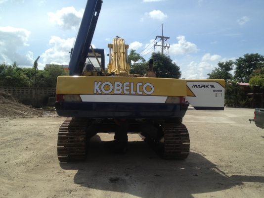 ขา่ย แบคโฮ Kobelco รุ่น Sk220