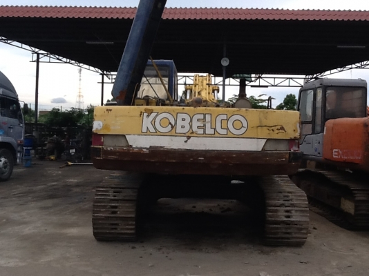 ขา่ย แบคโฮ Kobelco รุ่น Sk220