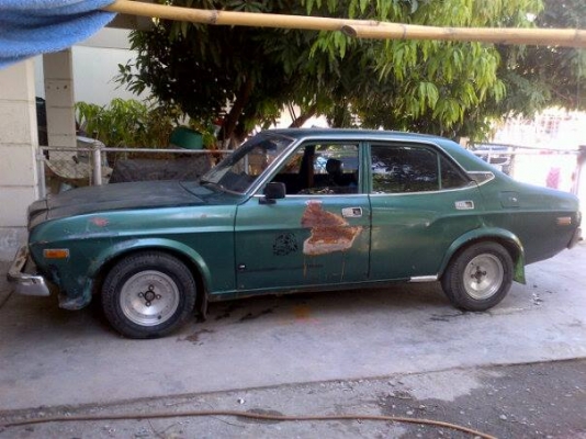 ขาย หรือ แลก mazda 929 เครื่องดีคับ ระบบไฟใช้ได้หมดคับ ทะเบียโอน ขาดต่อ1ปีคับ ขาย 22000