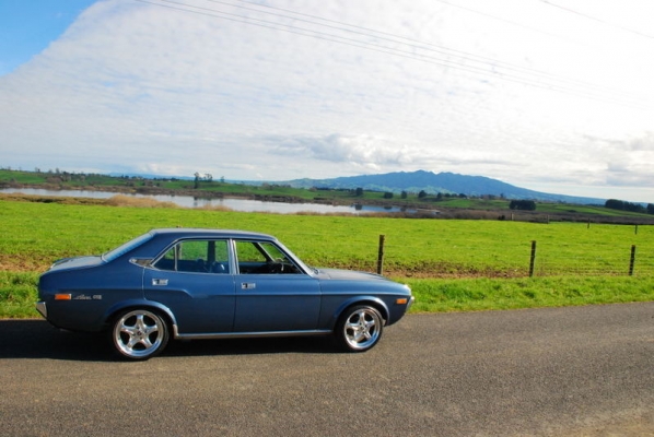 ขาย หรือ แลก mazda 929 เครื่องดีคับ ระบบไฟใช้ได้หมดคับ ทะเบียโอน ขาดต่อ1ปีคับ ขาย 22000 ขาย หรือ แลก mazda 929 เครื่องดีคับ ระบบไฟใช้ได้หมดคับ ทะเบียโอน ขาดต่อ1ปีคับ ขาย 22000