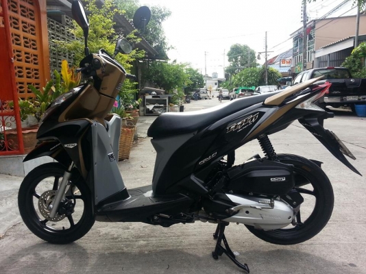 ขาย HONDA CLICK 125i สี ดำ-น้ำตาล ปี 2012 สภาพ เดิมๆ คับ สภาพรถ ใหม่มาก สวยๆ (เล่มทะเบียน พร้มโอนคับ) พรบ หมด 57 คับ ขาย HONDA CLICK 125i สี ดำ-น้ำตาล ปี 2012 สภาพ เดิมๆ คับ สภาพรถ ใหม่มาก สวยๆ (เล่มทะเบียน พร้มโอนคับ) พรบ หมด 57 คับ