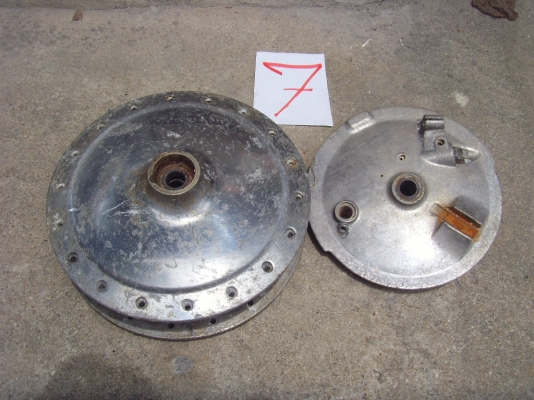 ขายอะไหล่แต่งแนว Tracker คาเฟ่ old school ราคาไม่แรง