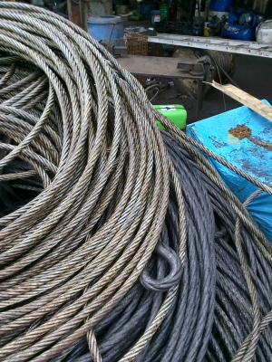 ขายสลิงมือสองและสลิงใหม่ทั้งไส้เชือกไส้เหล็กสำหรับลูกค้า ปั้นจั่นสอบถามรายละเอียดได้ที่เบอร์0860798452