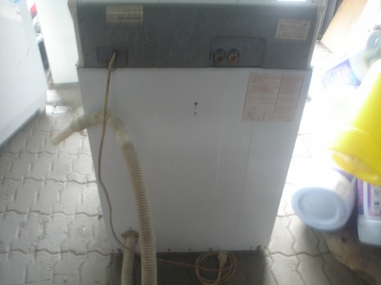 ขายเครื่องผ้า GE-USA. สภาพดี ไม่มีผุ ตามรูปเลย ใช้ได้ขายถูกๆๆๆๆๆ 7000บาท อยู่กรุงเทพฯ