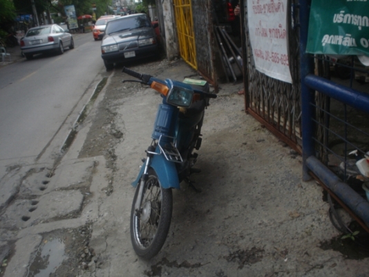 ขายRC -100 เครื่องสดมากๆๆๆมีเล่มเอาใช้ครับ3,500บาทรถอยู่เขตจตุจักร