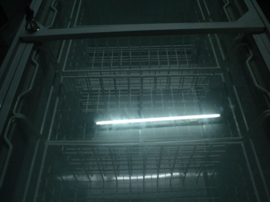 ตู้แซ่แข็งใช้ไม่ถึง 3 เดือน ยี่ห้อ แซนเด้นใหม่มากๆๆ ขายถูกๆๆ 5,800บาท