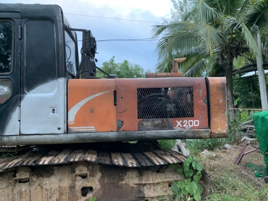 ขายรถแม็คโคร hitachi ex200-1 ขายรถแม็คโคร hitachi ex200-1