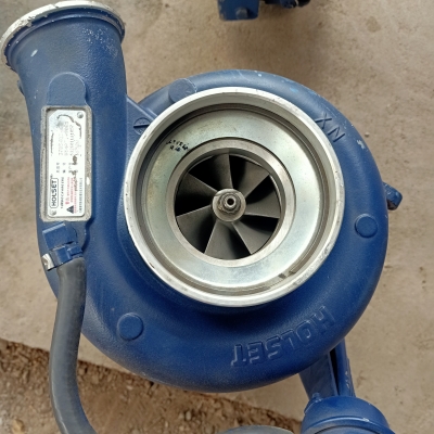 ขายเหมาเทอร์โบ cummins holset hx40 แท้ใหม่ 70ลูก 350,000