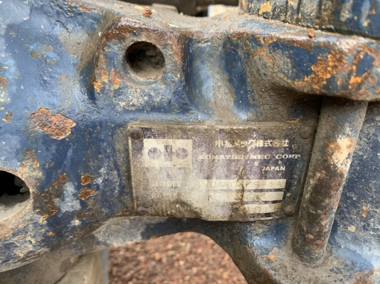 แมคโครล้อยาง  komatsu PW60-3 เก่านอก เอกสารซื้อขาย