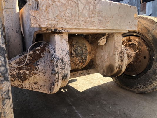 ขายรถตัก KOMATSU SD23-3