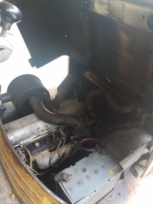 โฟล์์์์คลิฟท์TOYOTAเครื่อง48012 เสาสูง4.5เมตรงายาว1.7เมตรเกียร์ธรรมดายางตัน6ล้อติดตั้งอุปกรณ์หิ้งโฟล