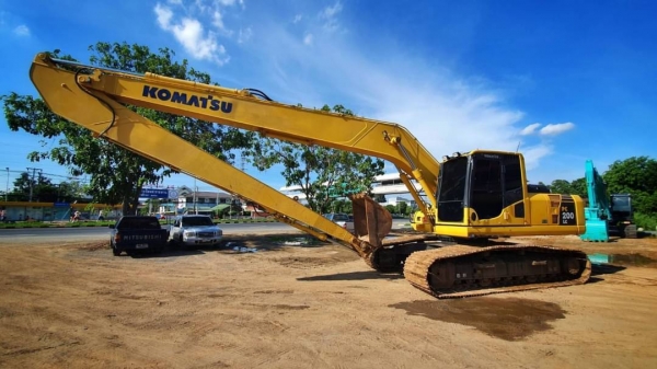 ⭐⭐⭐Komatsu 200-Mo LCบูมยาว16เมตร แท้ เอกสารเล่มทะเบียน