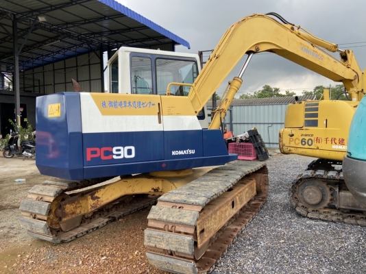 ขาย 895,000 KOMATSU PC90 รุ่น 6