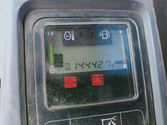มีVDO KOMATSU PC200-7 ปี2012 ไมล์14400ชม.เอกสารเล่มทะเบียนสภาพสวย
