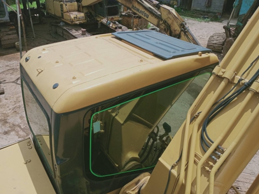 มีVDO KOMATSU PC200-7 ปี2012 ไมล์14400ชม.เอกสารเล่มทะเบียนสภาพสวย