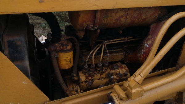 รถแทรคเตอร์ Komatsu D20P-5 สไลด์ 5 ทิศทาง พร้อมใช้งาน เอกสารซื้อขาย