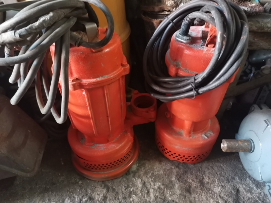 ขาย!! ไดโว่สูบน้ำ.ขนาด2&quot;ของญี่ปุ่น.ไฟ220v.พร้อมใช้งาน