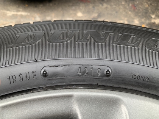 ล้อแม็ก Toyota Revo ขอบ 16 สีเทา พร้อมยางใหม่ป้ายแดง 215-65-16 Dunlop ปลายปี 19 สวยกริ๊บๆ