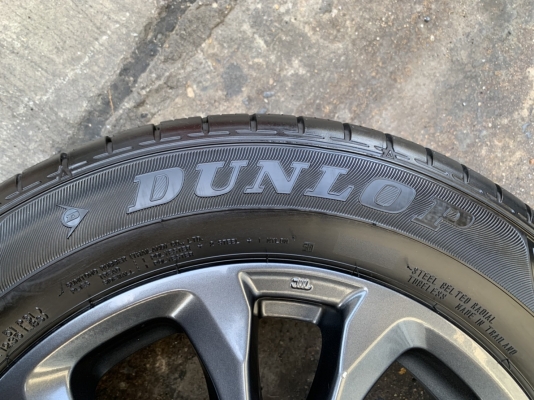 ล้อแม็ก Mazda 2 Skyativ ขอบ 15 สีดำ มิดไนท์ พร้อมยางน้องๆป้ายแดง 185-65-15 Dunlop ปี 19 สภาพสวย