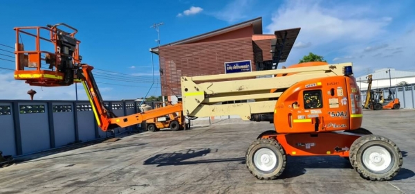 ขายด่วน295,000บาทรถกะเช้าJLG4&times;4HLขับเคลื่อน4ล้อเลี้ยวซ้ายขวารถหมุนได้รอบตัวกะเช้าก็หมุนได้ยก2ระดับยกสุง14เมตรเครื่องดีเซล3สูบสตาร์เครื่องดับเครื่องข้างบนข้างล่างได้แรงดีประหยัดน้ำมันแถมใช้ระบบไฟฟ้าสำรองทำงานก็ได้สุดยอดไปเลยได้2ระบบเลยเป็นรถนอกเพื่งน