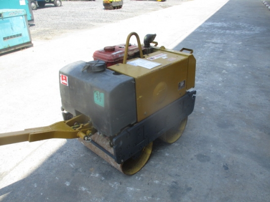 BOMAG BW61YS รถบดเดินตาม 1 ตัน นำเข้าจากญี่ปุ่น BOMAG BW61YS รถบดเดินตาม 1 ตัน นำเข้าจากญี่ปุ่น