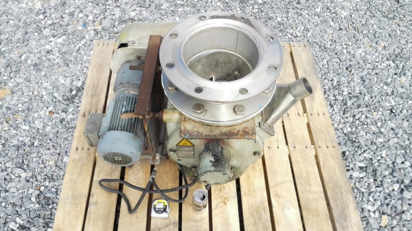 แอร์ล็อคใบสเตนเลส(Rotary Valve) WAESCHLE GERMANY ท่อ 8 นิ้ว พร้อมชุดเกียร์ Sew Eurodrive 380V