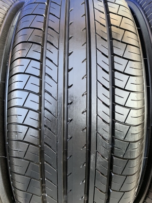 ล้อแม็ก Honda HRV ขอบ 17 ดำหน้าเงา พร้อมยางป้ายแดง 215-55-17 Yokohama ปลายปี 19 สวยๆ