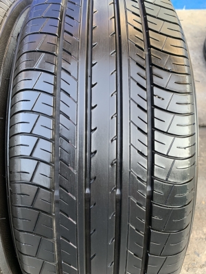 ล้อแม็ก Honda HRV ขอบ 17 ดำหน้าเงา พร้อมยางป้ายแดง 215-55-17 Yokohama ปลายปี 19 สวยๆ