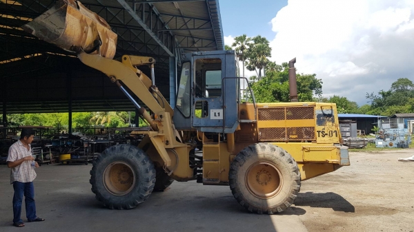 ขายรถตักล้อยาง komatsu wa200 - 1เอกสารเล่มทะเบียน