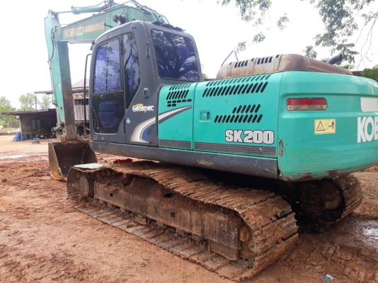 ขายด่วน KOBELCO SK200 YN12  สภาพพร้อมใช้งาน เครื่องปั้มดี เอกสารใบแจ้งจำหน่าย สนใจสอบถาม 093 0764943 k ตั้ม