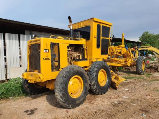ขาย 1,680,000 บาท CATTERPILAR 140G ชีเรียล 72V9024 เครื่อง 8Z-150 แรง