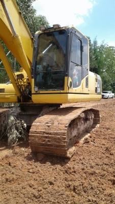ขายรถแบคโฮ KOMATSU PC200-8 MO