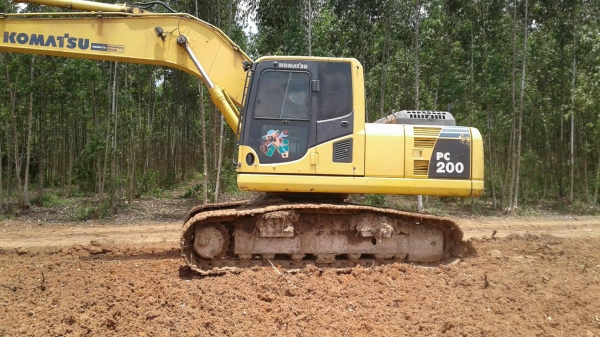ขายรถแบคโฮ KOMATSU PC200-8 MO