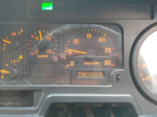 Isuzu maxload 320 ปี 50 รถสวยเดิมๆ ทุกจุด ยางใหม่ 10 เส้น พร้อมใช้งาน