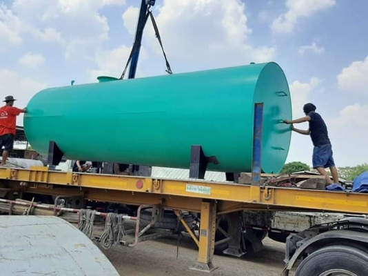 ถังน้ำมัน ถังน้ำ มือสอง มีหลายขนาดให้เลือกคะ เหล็กหนา สวยไม่มีบุบคะ สนใจทักมาคะ 0898147679คะ