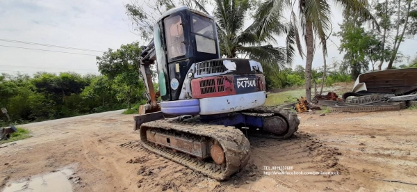 SALE !!ลดกระหน่ำ* รถขุด KOMATSU PC75UU-2  คอนโทรลน้ำมัน ,ปั๊มนิ้ว , มีตู้ / มีเก๋ง ,มีประตู /สินค้าเก่านอก มีเอกสารแจ้งจำหน่าย