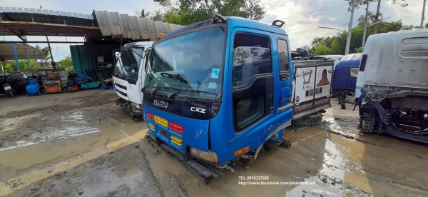 SALE*โปรลดกระหน่ำ !! หัวเก๋ง รถบรรทุกไซค์ 10ล้อ -10 ล้อหัวลาก / CABIN ISUZU : GIGA(กิก้า /ไจก้า) รุ่นยกหัวได้ /มีแค๊ป/ 3 ใบปัด SALE*โปรลดกระหน่ำ !! หัวเก๋ง รถบรรทุกไซค์ 10ล้อ -10 ล้อหัวลาก / CABIN ISUZU : GIGA(กิก้า /ไจก้า) รุ่นยกหัวได้ /มีแค๊ป/ 3 ใบปัด