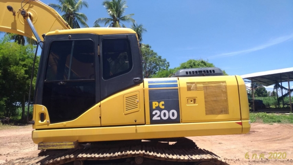 ขายรถแบคโฮโคมัสสุ PC 200 รุ่น 7