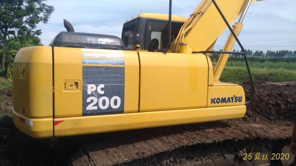 ขายรถแบคโฮโคมัสสุ PC 200 รุ่น 7