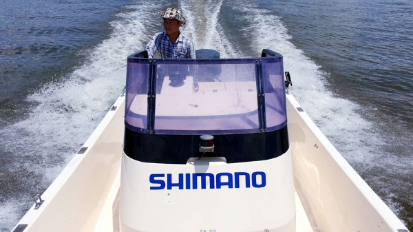 ขายเรือ suzuki 23ฟุต เดินได้รอบลำ สวยๆ