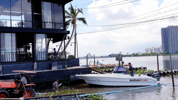 ขายเรือ suzuki 23ฟุต เดินได้รอบลำ สวยๆ ขายเรือ suzuki 23ฟุต เดินได้รอบลำ สวยๆ