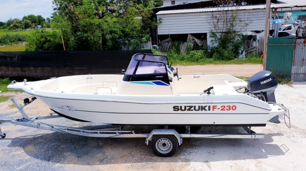 ขายเรือ suzuki 23ฟุต เดินได้รอบลำ สวยๆ