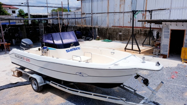 ขายเรือ suzuki 23ฟุต เดินได้รอบลำ สวยๆ